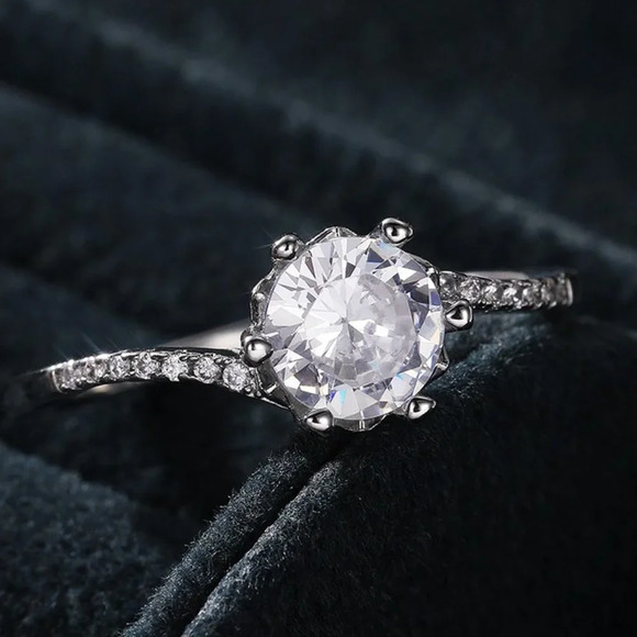 💥OFFER: Bundle buy ANY 2 for $40 🤑 Jewelry - 💥NEW MOISSANITE SILVER ROUND TWISTED BIG FLOWER SOLITAIRE ENGAGEMENT RING, K758